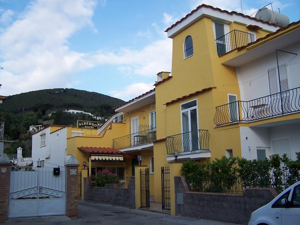 Albergo Macri Ísquia Exterior foto
