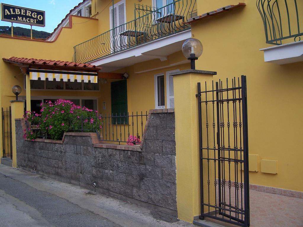 Albergo Macri Ísquia Exterior foto