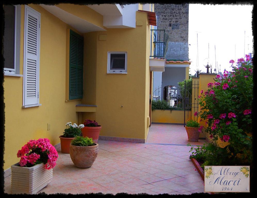 Albergo Macri Ísquia Exterior foto